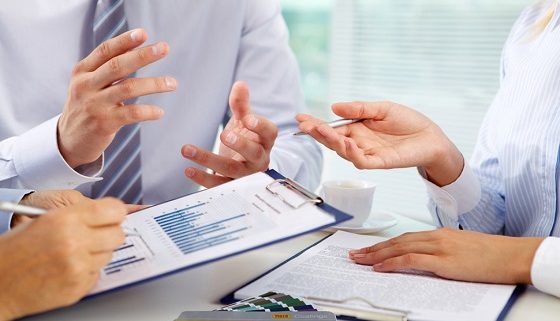 مشاور مالی و سرمایه گذاری